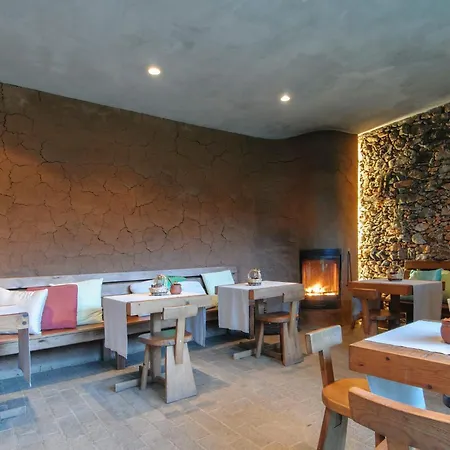 Omaya Wonder House *